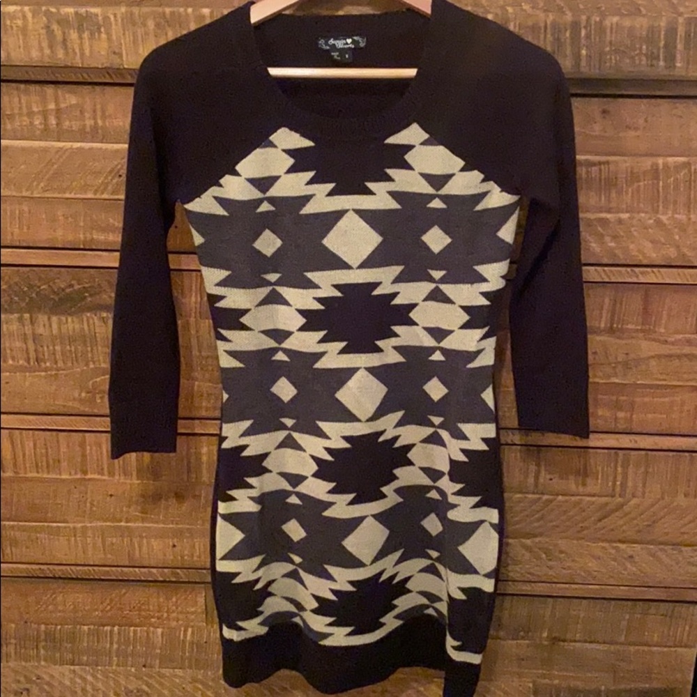 🍁 tribal thick sweater dress